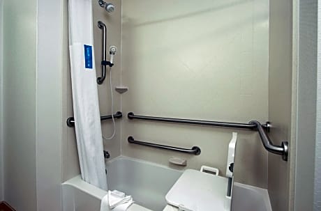 1 King Bed Special Nosmoke With Sofa Sleeper