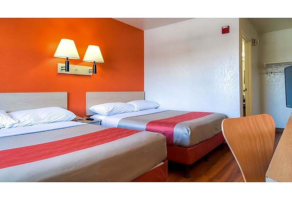 Motel 6 Stanton, CA - Anaheim West