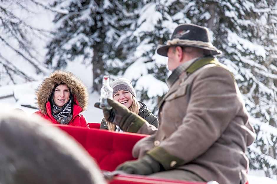 Basekamp Mountain Budget Hotel