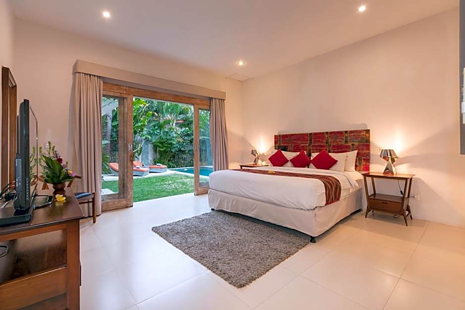Villa Briana Seminyak by Villas R Us