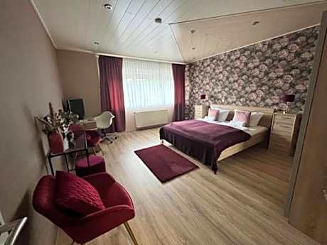 King Room - Disability Access