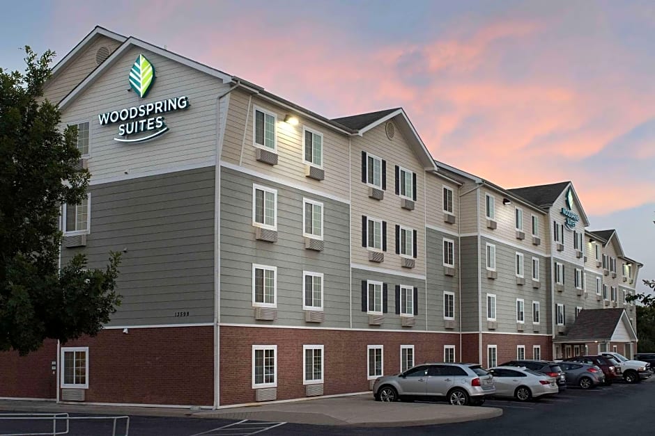 WoodSpring Suites San Antonio North Live Oak I-35