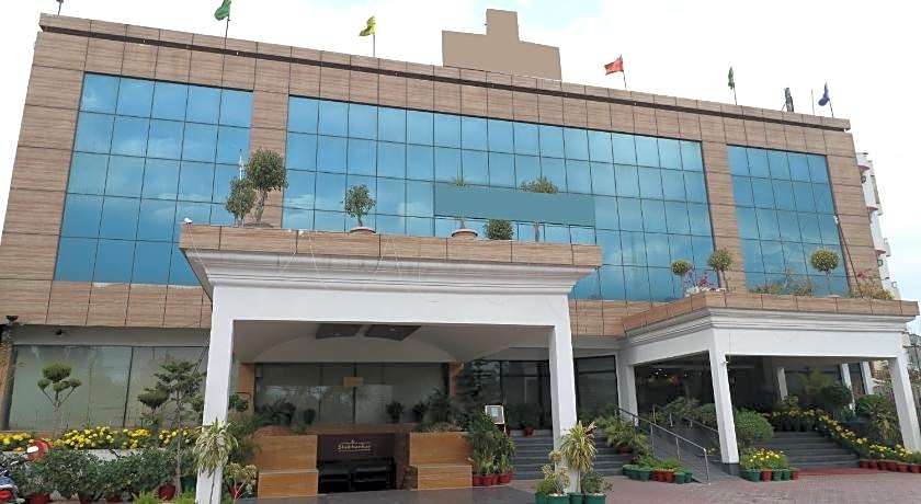 Hotel Shagun Chandigarh -Zirakpur
