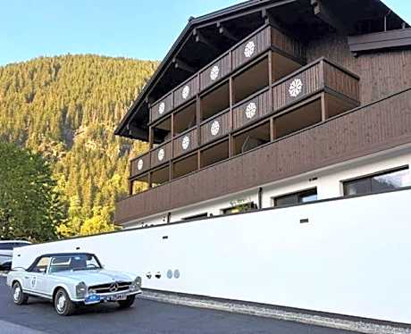Aparthotel Saladina