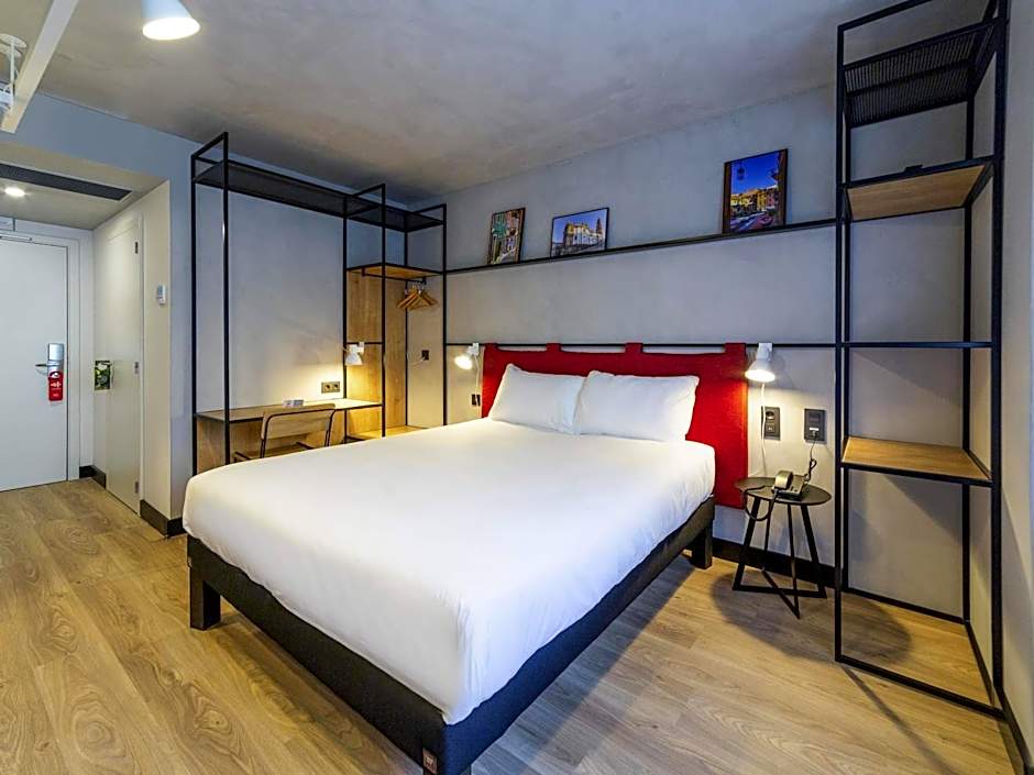 ibis Porto Centro Mercado Bolhao