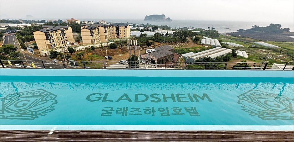 GLADSHEIM HOTEL