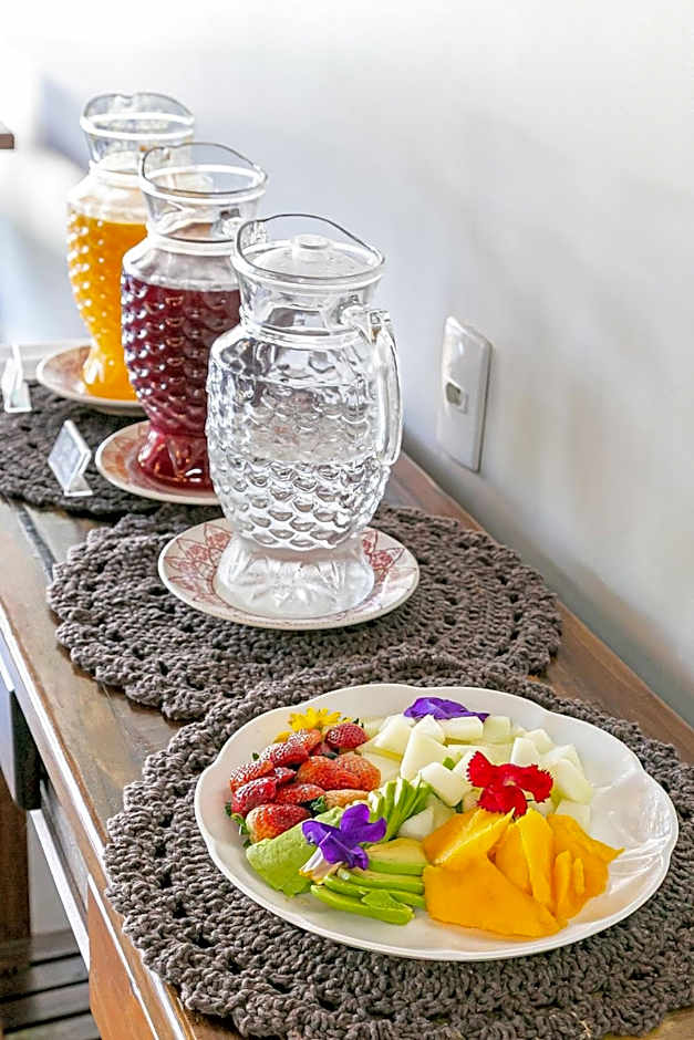 Pousada Rosa 08 - Piscina aquecida, Café da manhã Gourmet e Suítes com Banheira