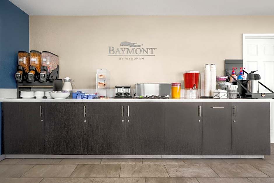 Baymont by Wyndham Kingman