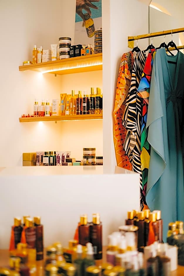 Riad Nashira & Spa
