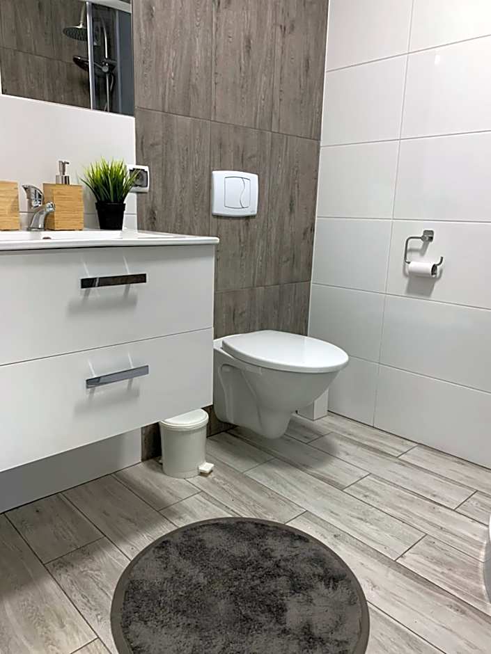 Discover Cracow APARThostel