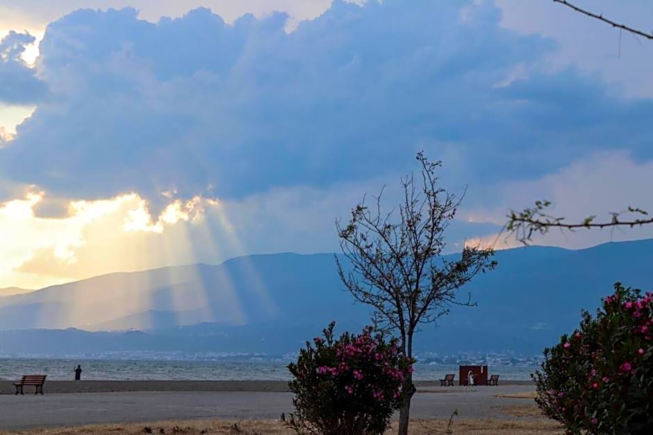 Afytos Akcay Tatil Koyu