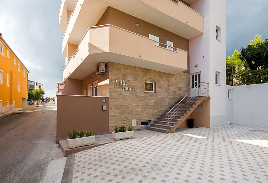 Apartments Villa Kolar