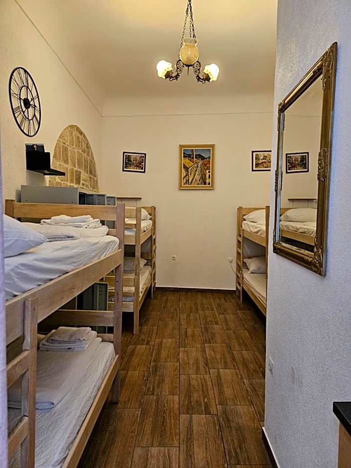 Castello Hostel