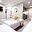UNIVERSITY SERENITY SUITES 