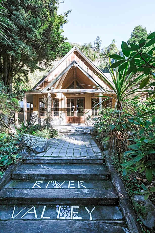 River Valley Lodge