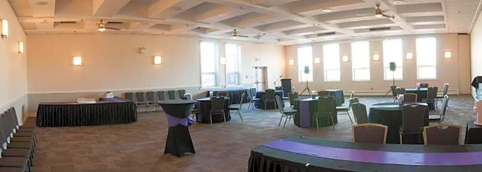 Coast High Country Inn