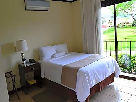 Single Standard Room