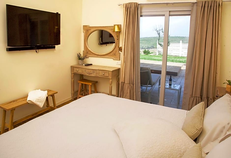 The White Chalet Boutique