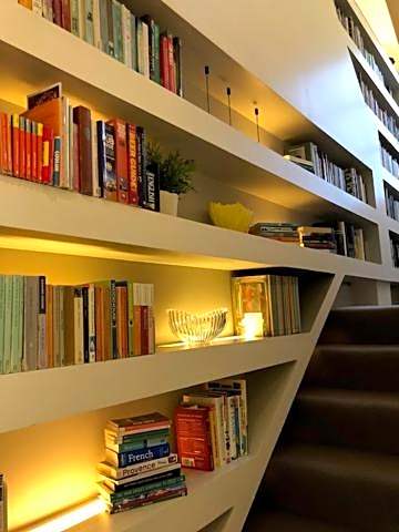 Montys Accommodation