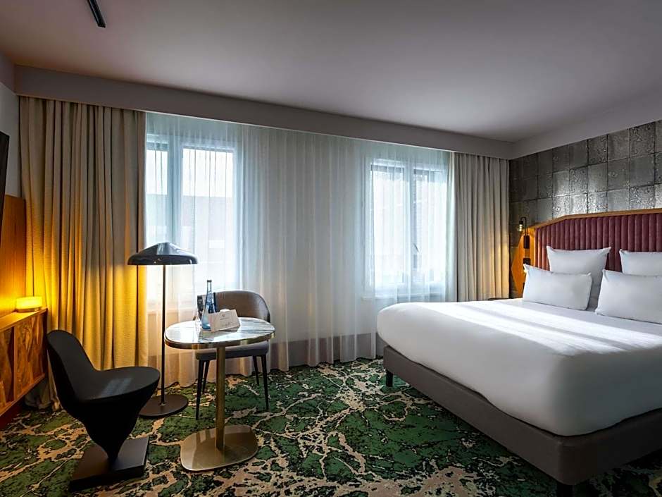 Hotel Maison Louise Lille Centre Handwritten Collection