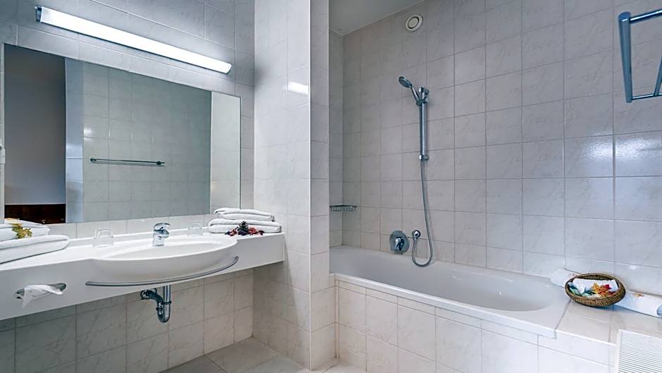 Tennis Golf Hotel Höllrigl