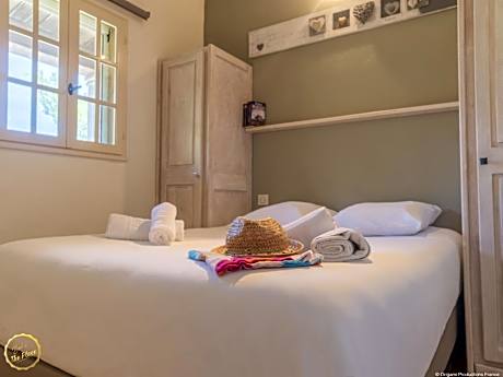 One-Bedroom Apartment with Private Terrace (2 Adults)