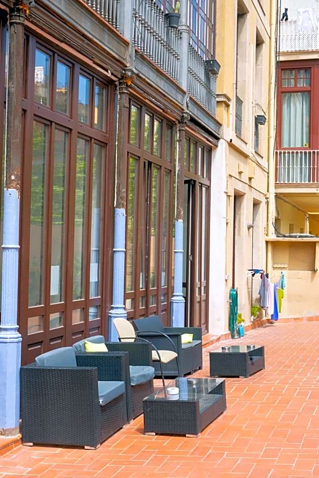 360 Hostel Barcelona Arts&Culture