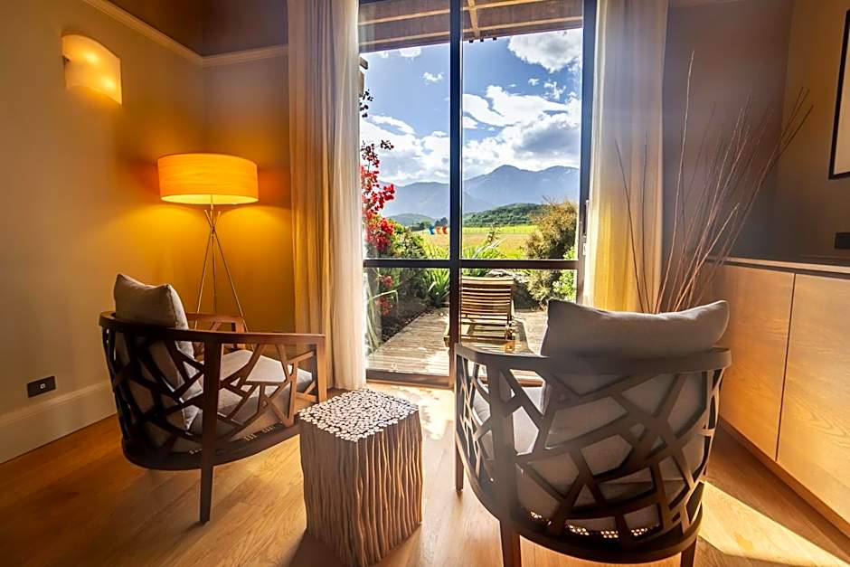 Hapuku Lodge & Tree Houses