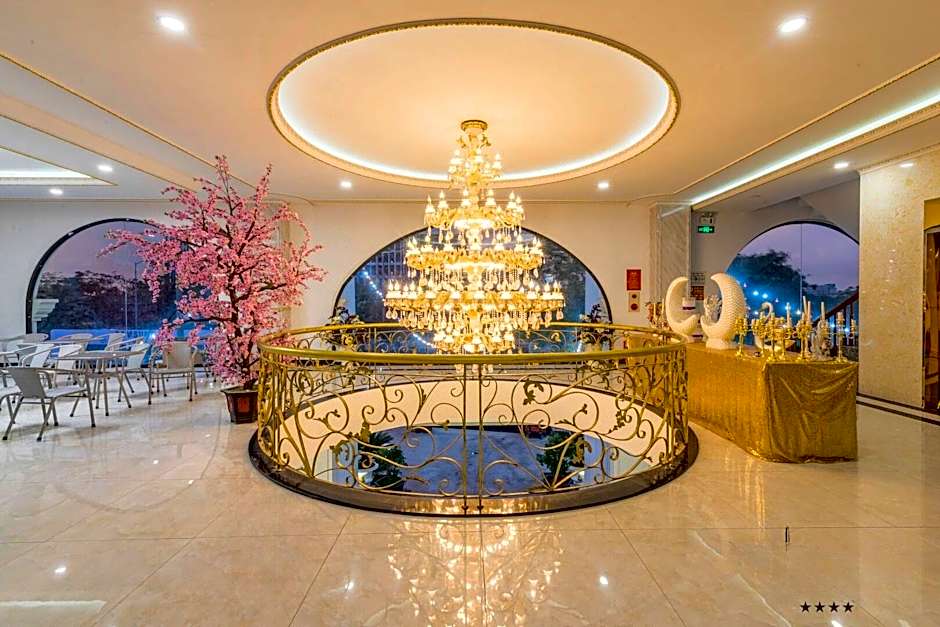 Tan An Palace