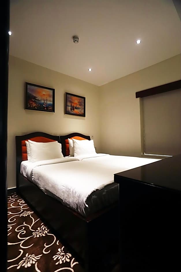 Naylover Hotel Suites