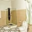 Mowicribs Hotel and Spa