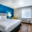 WoodSpring Suites Chicago Addison