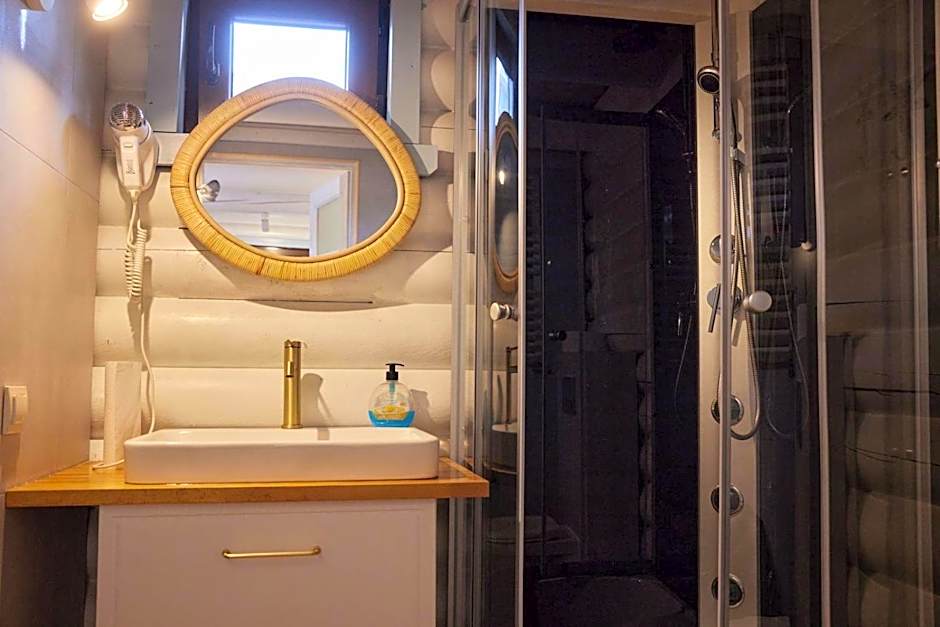 Domy z Bala - Domki ogrzewane - JACUZZI, SAUNA, lody, popcorn, ryba wedzona i ognisko gratis-od maja!