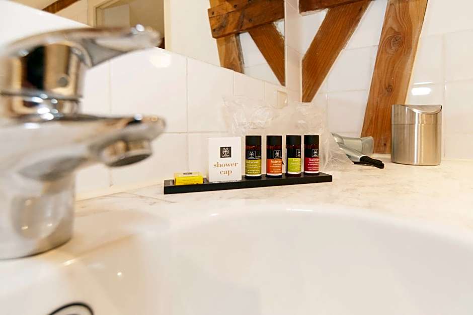 Bed & Breakfast of Art