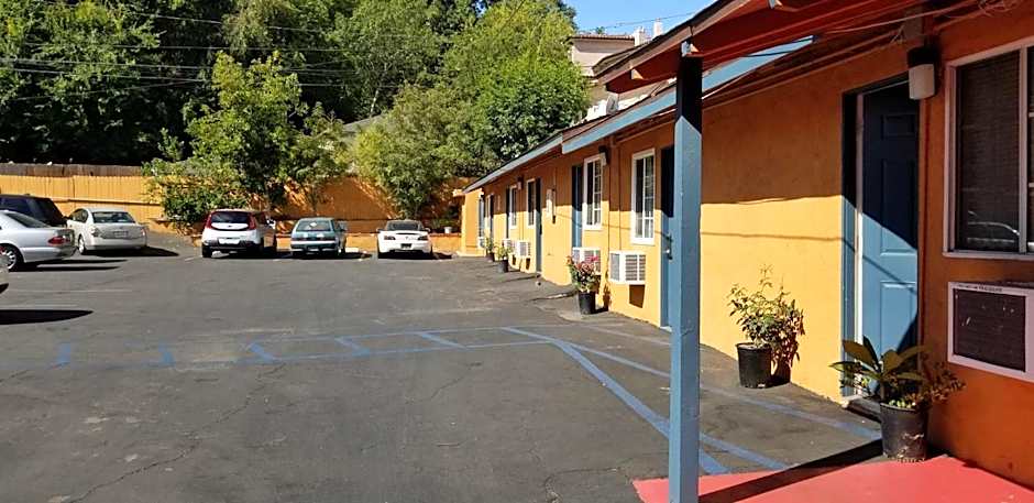 DAY N NIGHT INN - Near Universal Studios Hollywood