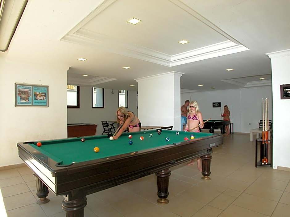 Club Anastasia - Family Hotel