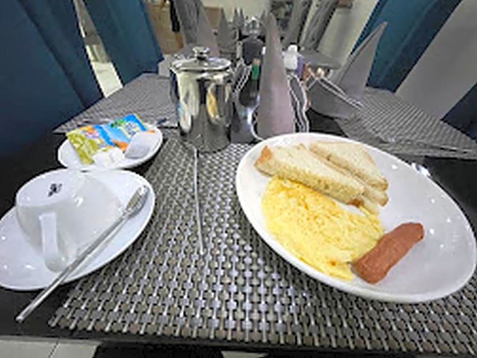 Eleventh House Hotel and Suites