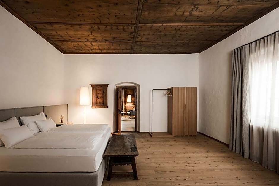 Ansitz Heufler by Norbert Niederkofler