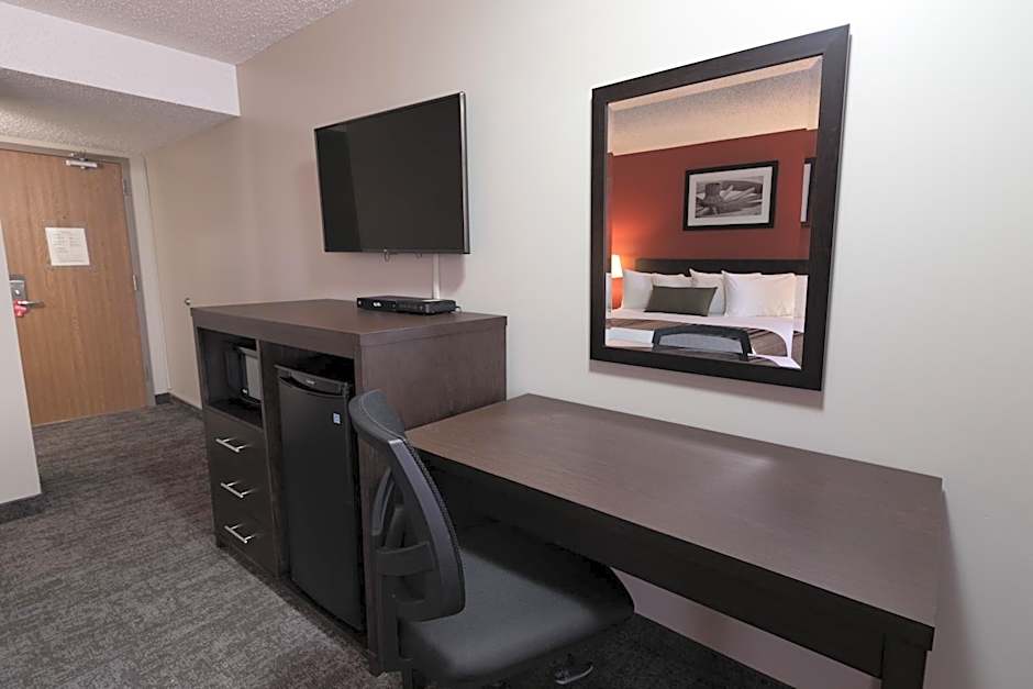 BCMInns - Lloydminster