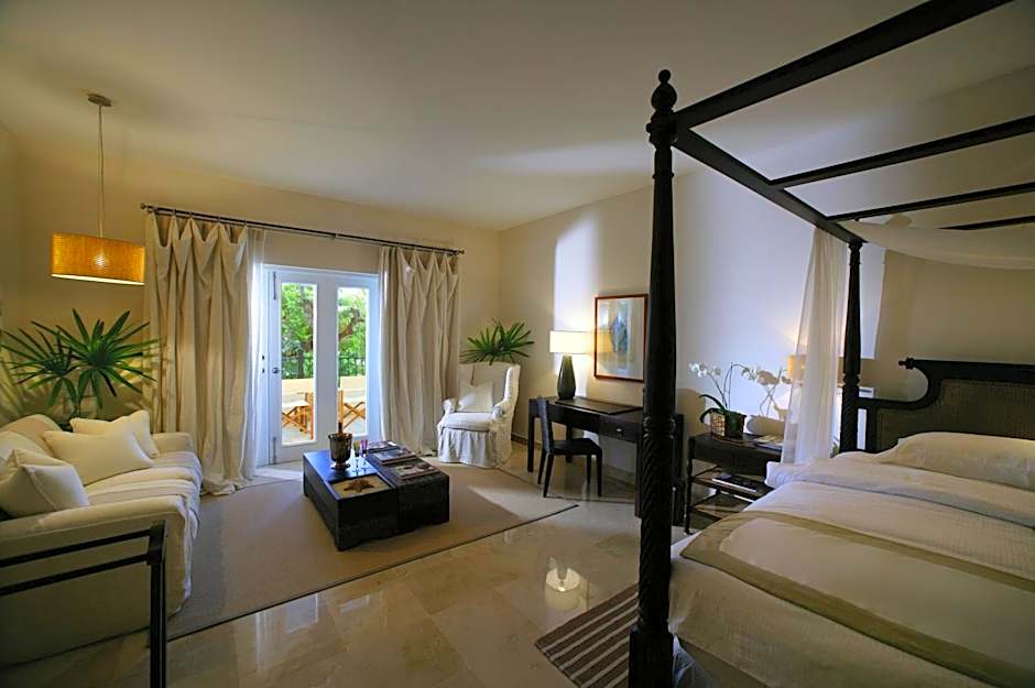 Casa Colonial Beach & Spa