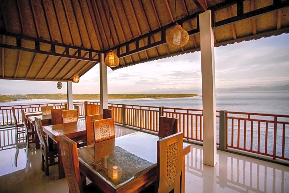 Samuh Sunset Nusa Penida by Pramana Villas