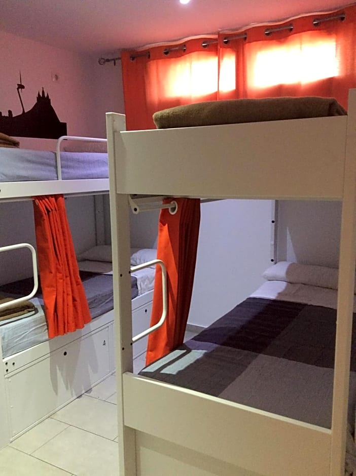 Hostelscat