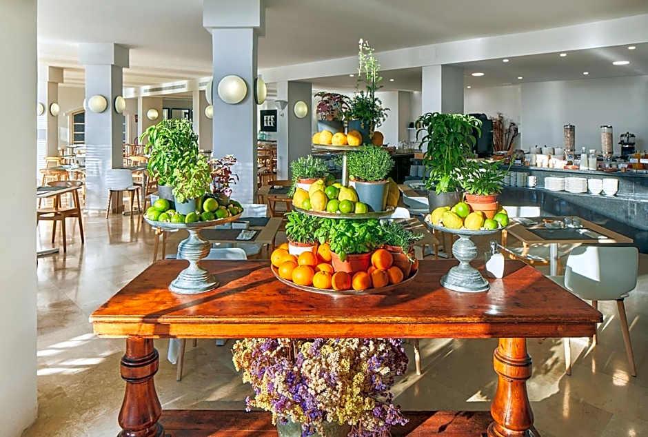 Hotel Tres Torres