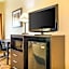 Quality Inn & Suites Sellersburg - Louisville Area