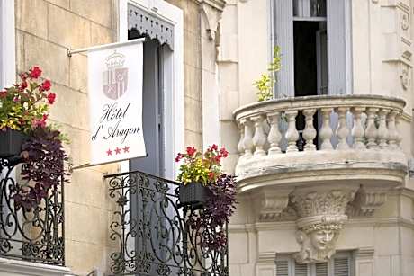 Hôtel D'Aragon - Place de La Comédie -