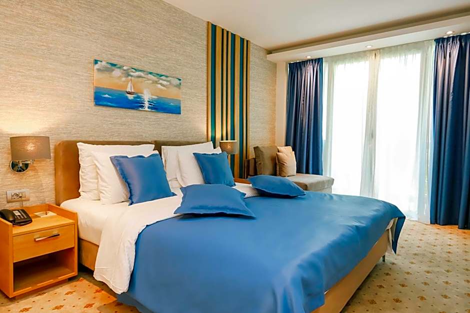 Montenegro Beach Resort