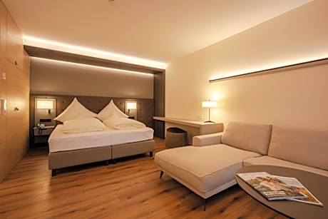 Double Room with Lake View