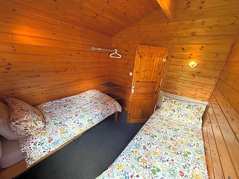 Avallon Lodges
