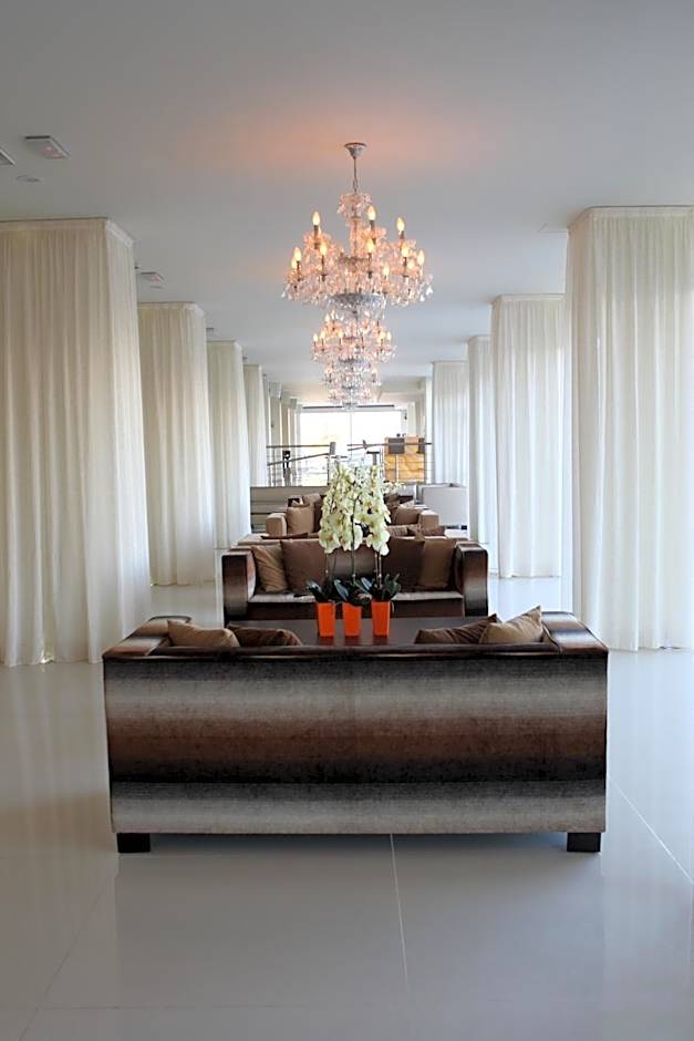 Vrissiana Boutique Beach Hotel