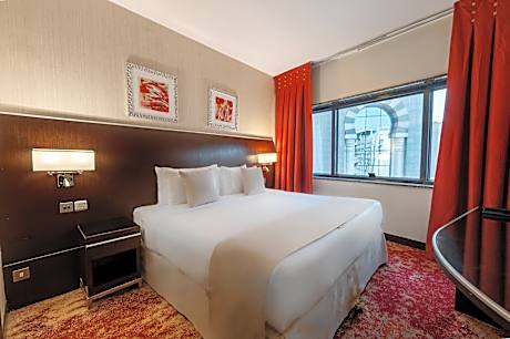 junior suite standard Queen